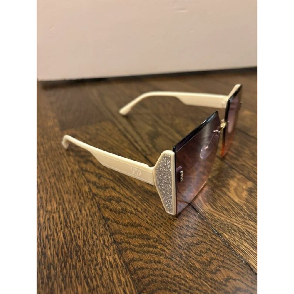 Women's White Glitter Square Sunglasses Chunky Frame Eyewear